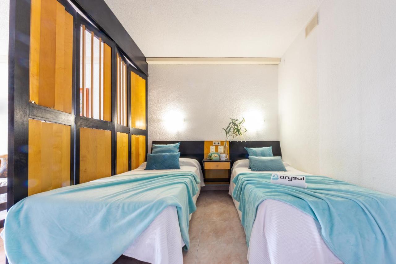 Apartamentos Alboran-Arysal Salou Exterior foto