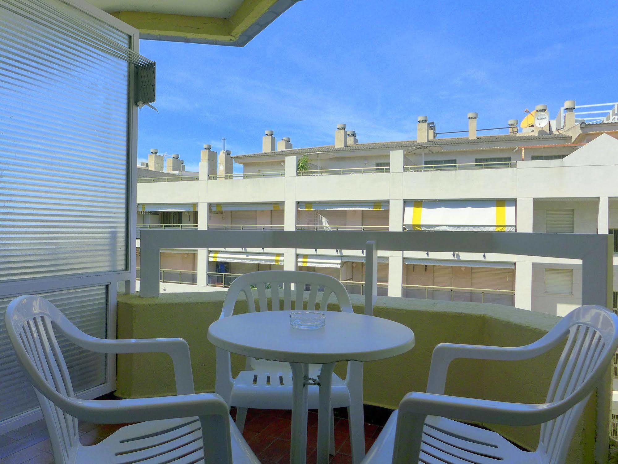 Apartamentos Alboran-Arysal Salou Exterior foto